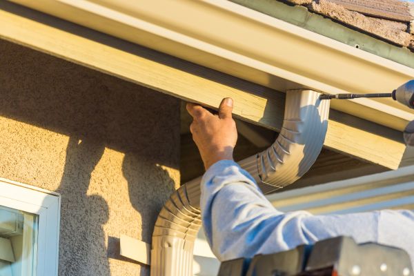 Aluminum Rain Gutter Service in Angier